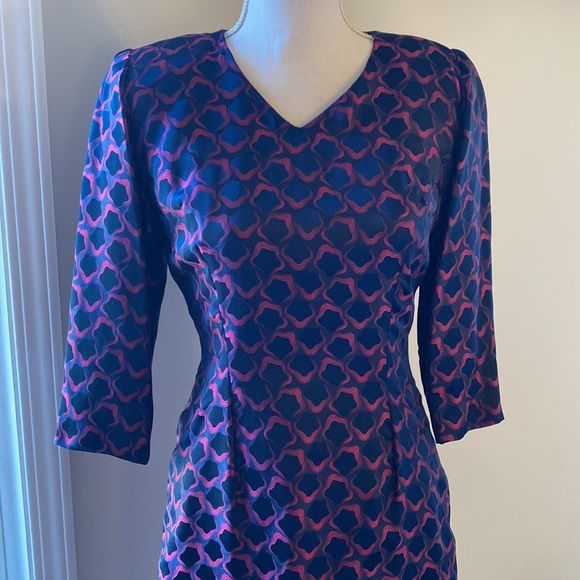 Vintage • Frederica Printed Fitted Dress - Picture 3 of 12